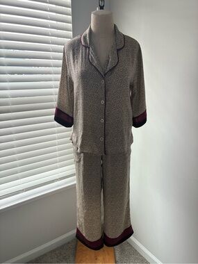 Room Service Women's Maroon and Leopard Print Pajama Set